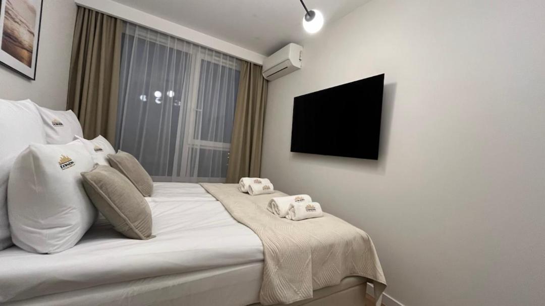 Chlebova - Riverside View Terrace, Free Parking, Gym & Kidsplay By Downtown Apartments Gdansk Exterior photo